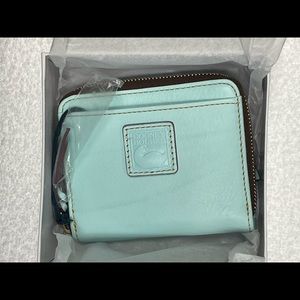 NWT Dooney & Bourke PALE BLUE Small Zip Around Wallet